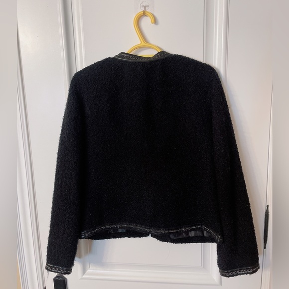 Coat - Picture 4 of 5